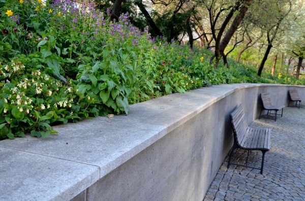 Concrete Retaining Wall Service in Manchester