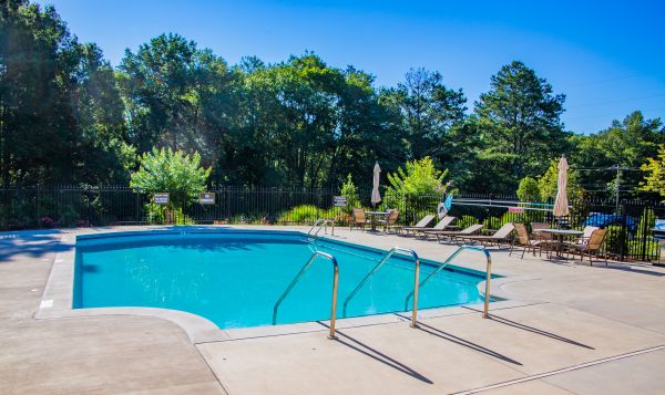 Cost of Pool Paving Installation in Manchester